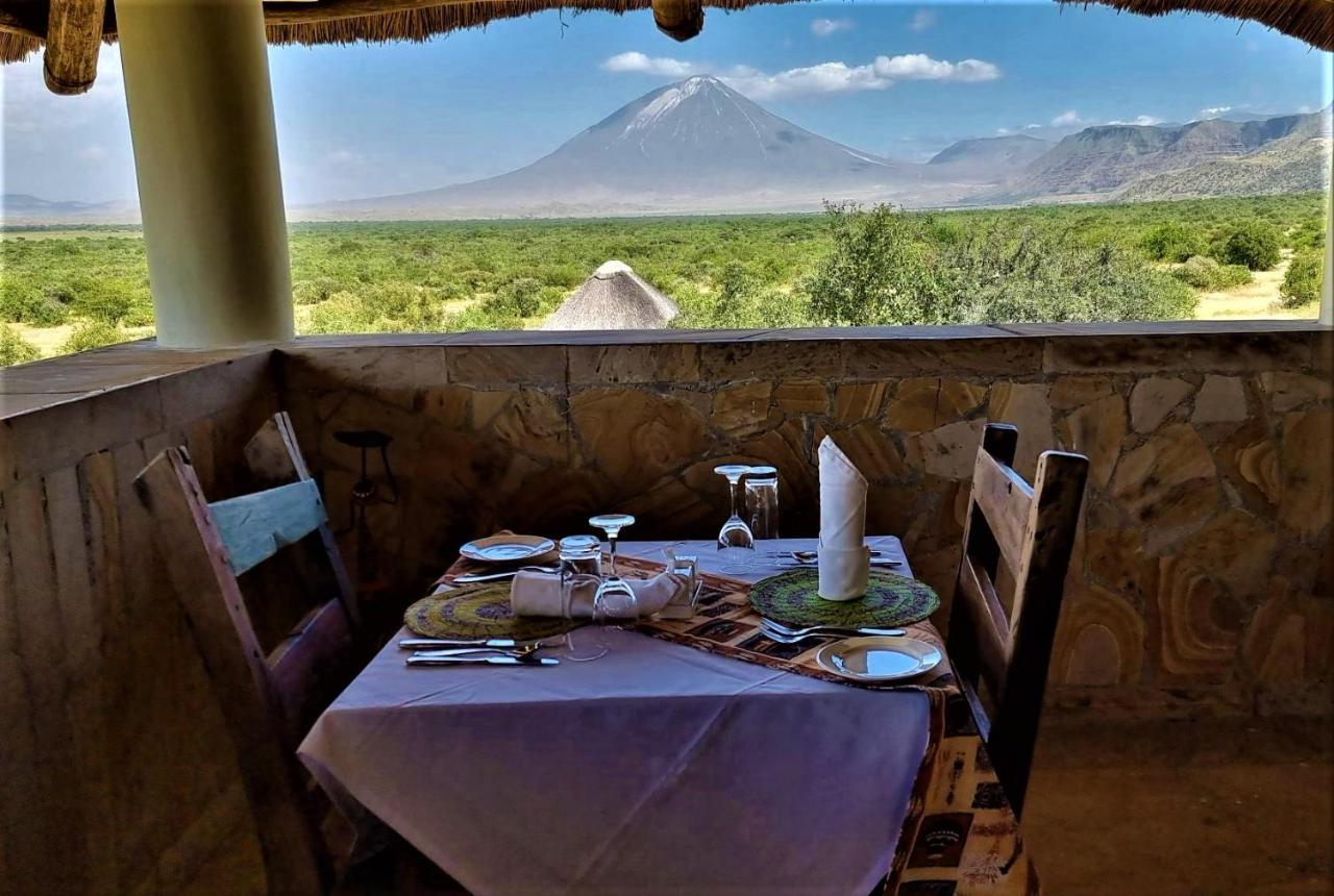 Africa Safari Lake Natron Mtowabaga エクステリア 写真