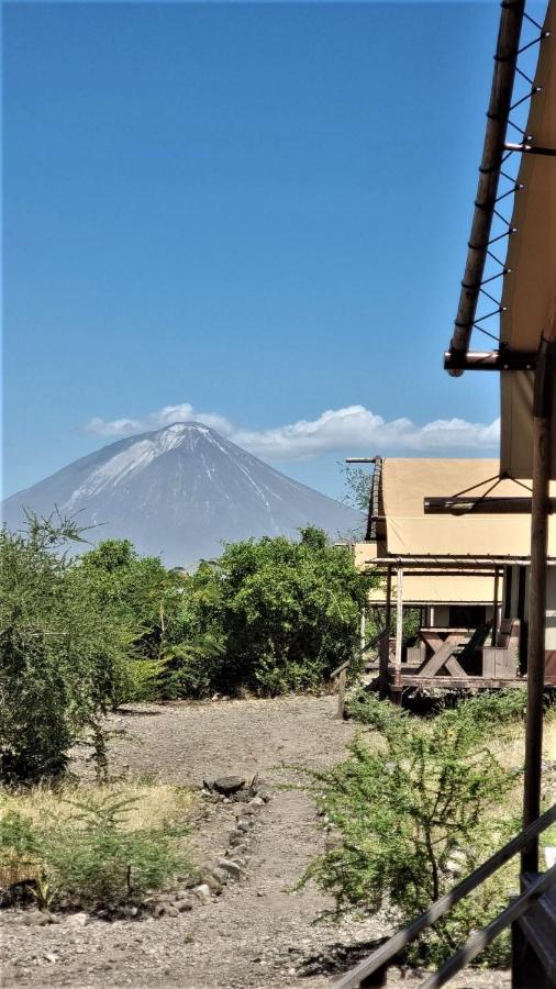 Africa Safari Lake Natron Mtowabaga エクステリア 写真