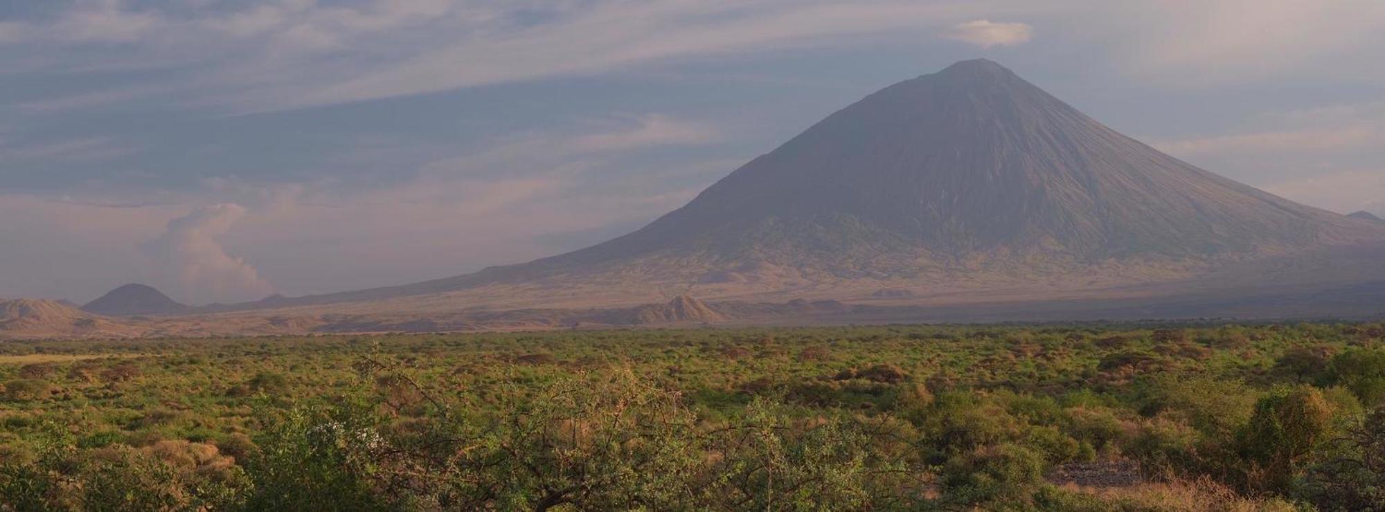 Africa Safari Lake Natron Mtowabaga エクステリア 写真
